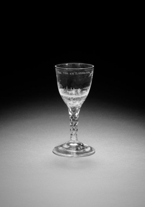 A stipple engraved glass