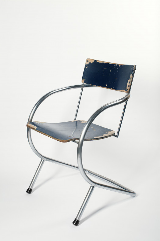 Paul Schuitema, d3, cantilever tubular steel chair model 32
